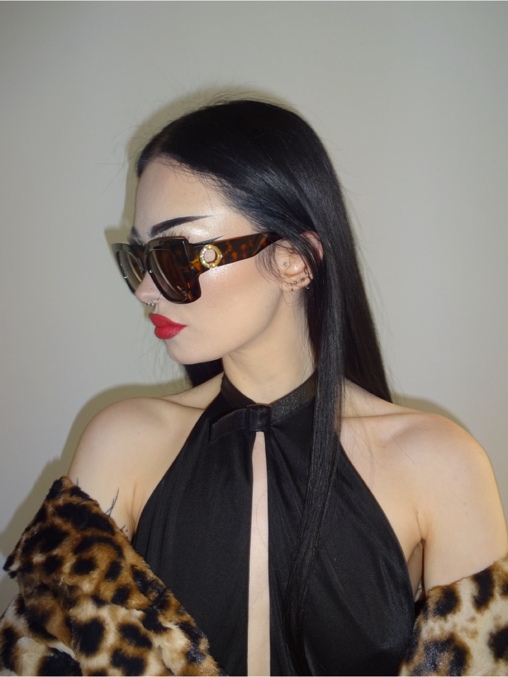 Tortoiseshell Cat-Eye Sunglasses with Gold Accent - Brown